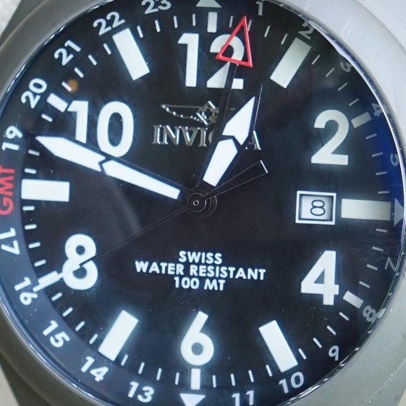 Invicta Black/Matte-Gray Steel Watch+NEW BATTERIES - Picture 8 of 14